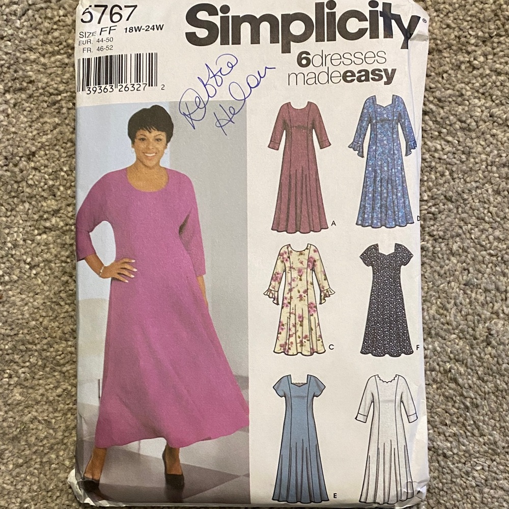 Simplicity Maxi Dress Pattern – 6 dresses made easy 18W-24W Uncut